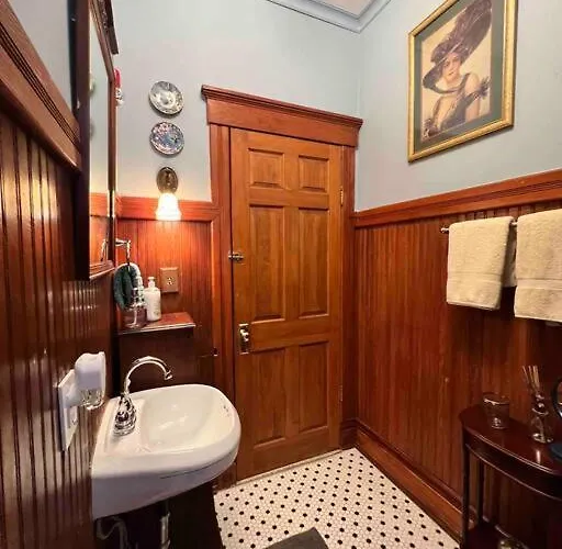 Villa Large Historical For Groups Walk To Downtown!