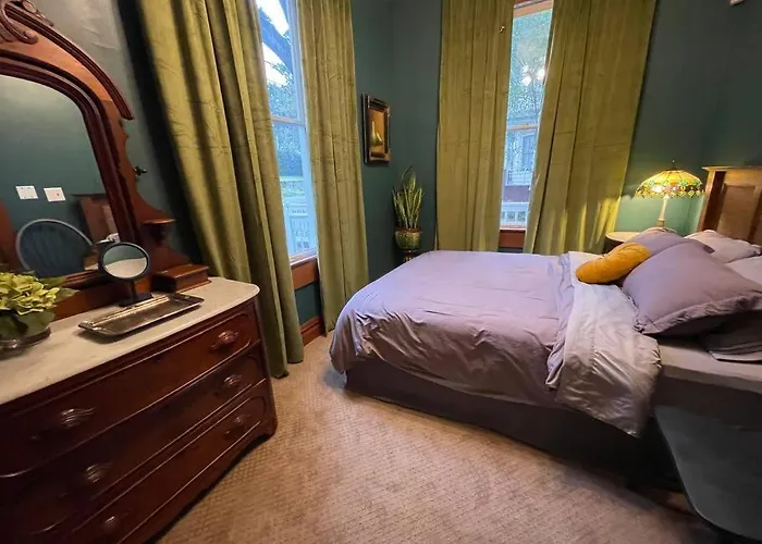 Villa Large Historical For Groups Walk To Downtown!