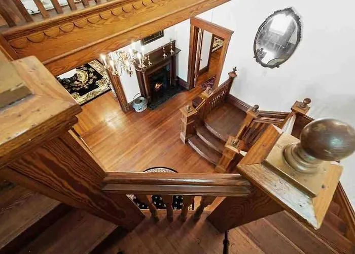 Villa Large Historical For Groups Walk To Downtown!